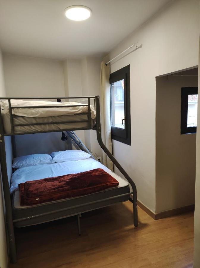 Apt 1 Acollidor Al Centre Historic De Vic Aptgarbi Εξωτερικό φωτογραφία