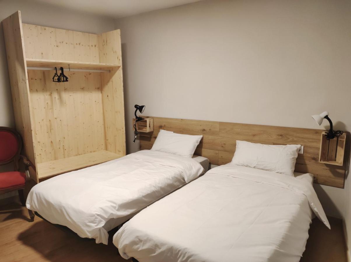Apt 1 Acollidor Al Centre Historic De Vic Aptgarbi Εξωτερικό φωτογραφία